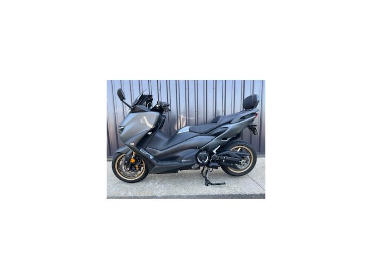 YAMAHA XP T-MAX 560 TECH MAX KAMO