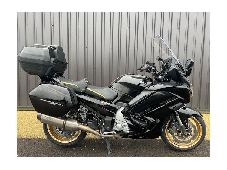 YAMAHA FJR 1300 ULTIMATE EDITION