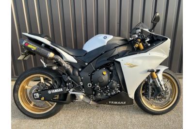 YAMAHA YZF 1000 R1 CROSS PLANE