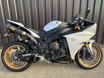 YAMAHA YZF 1000 R1 CROSS PLANE