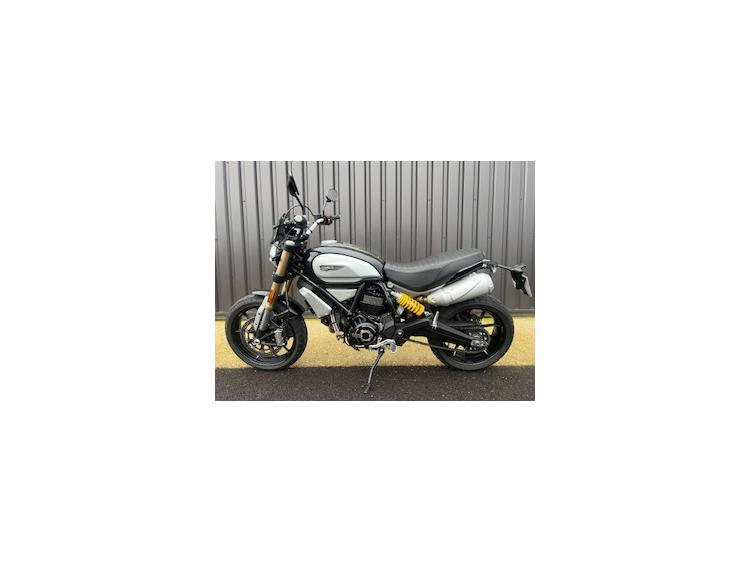 DUCATI SCRAMBLER 1100