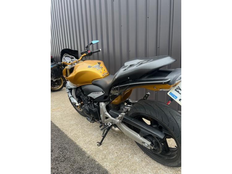 HONDA CB 600 F HORNET