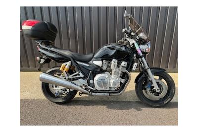 YAMAHA XJR 1300