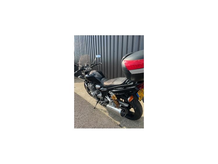 YAMAHA XJR 1300